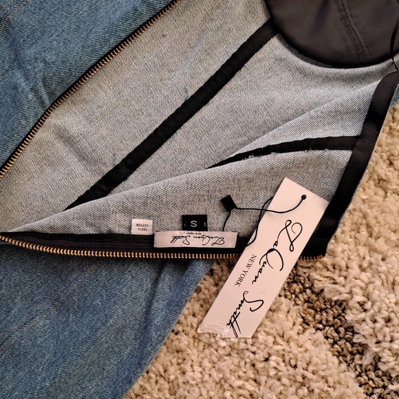 SOLD. NWT Laquan Smith Denim Bustier Dress - Picture 8 of 8